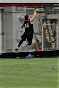 Dave Dywer playing ultimate frisbee