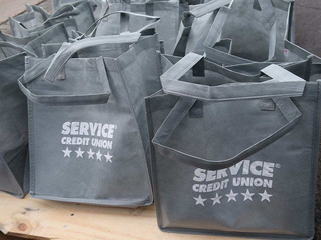 Service CU proudly contributed desserts like frozen pies and whipped cream, packed in co-branded bags along with heartfelt letters of gratitude.