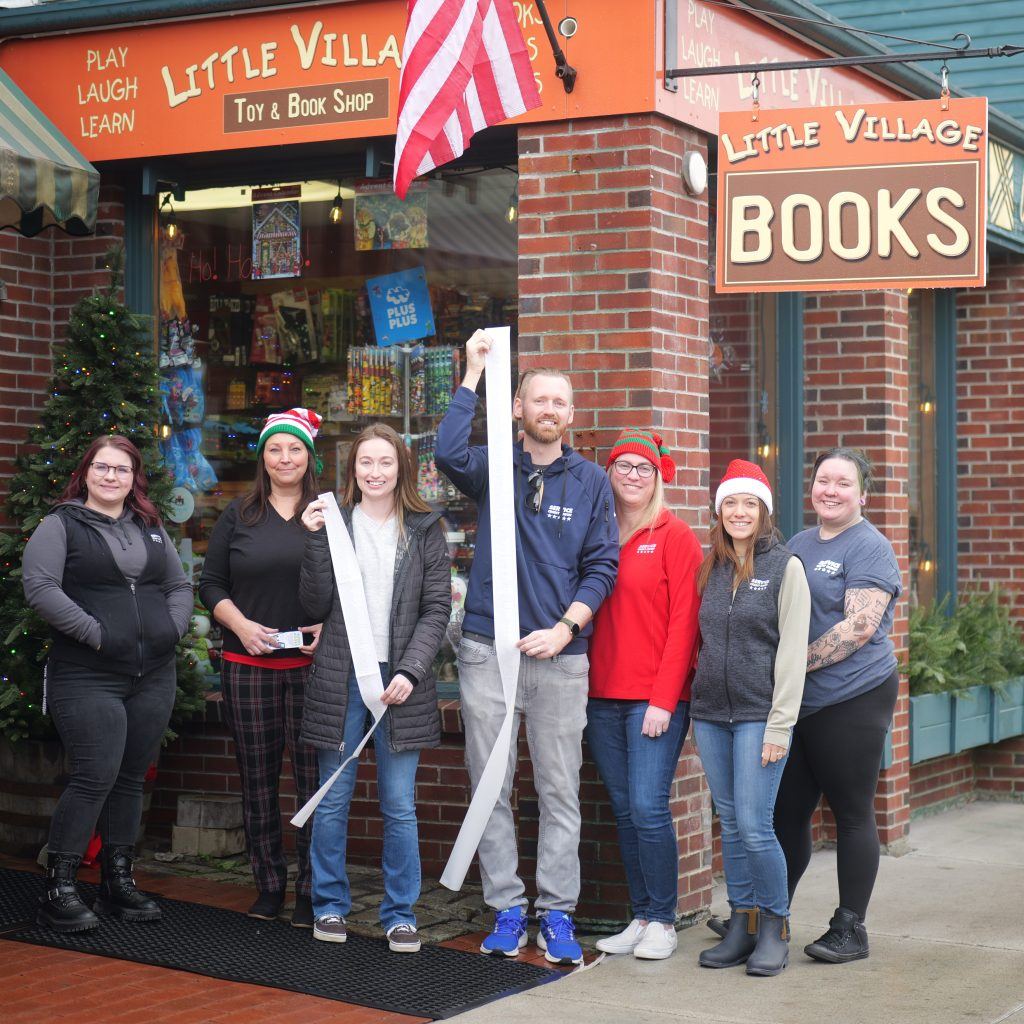 Service CU volunteers at Little Village Toy & Book Shop in Littleton, NH.