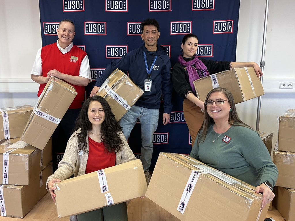 Service CU volunteers helped the USO pack care packages for service members in Belgium, the Netherlands, the UK and Poland.