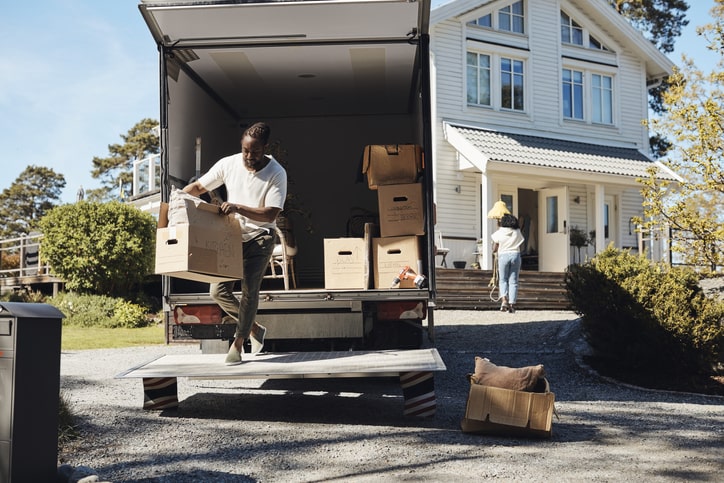 Moving Soon? Avoid These Common (and Costly) Mistakes