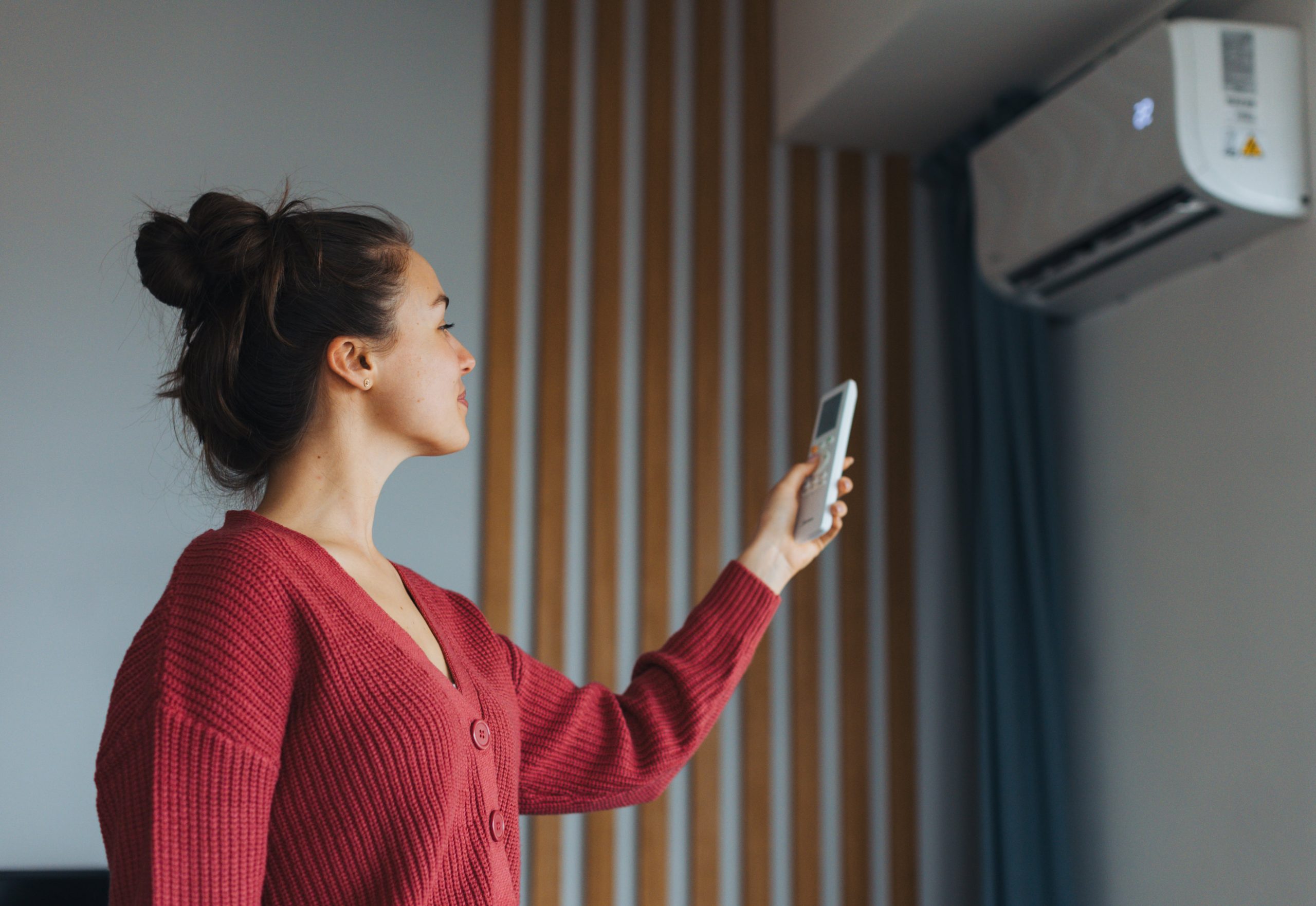 Energy Efficiency: 7 Tips to Reduce Electric Bills This Fall